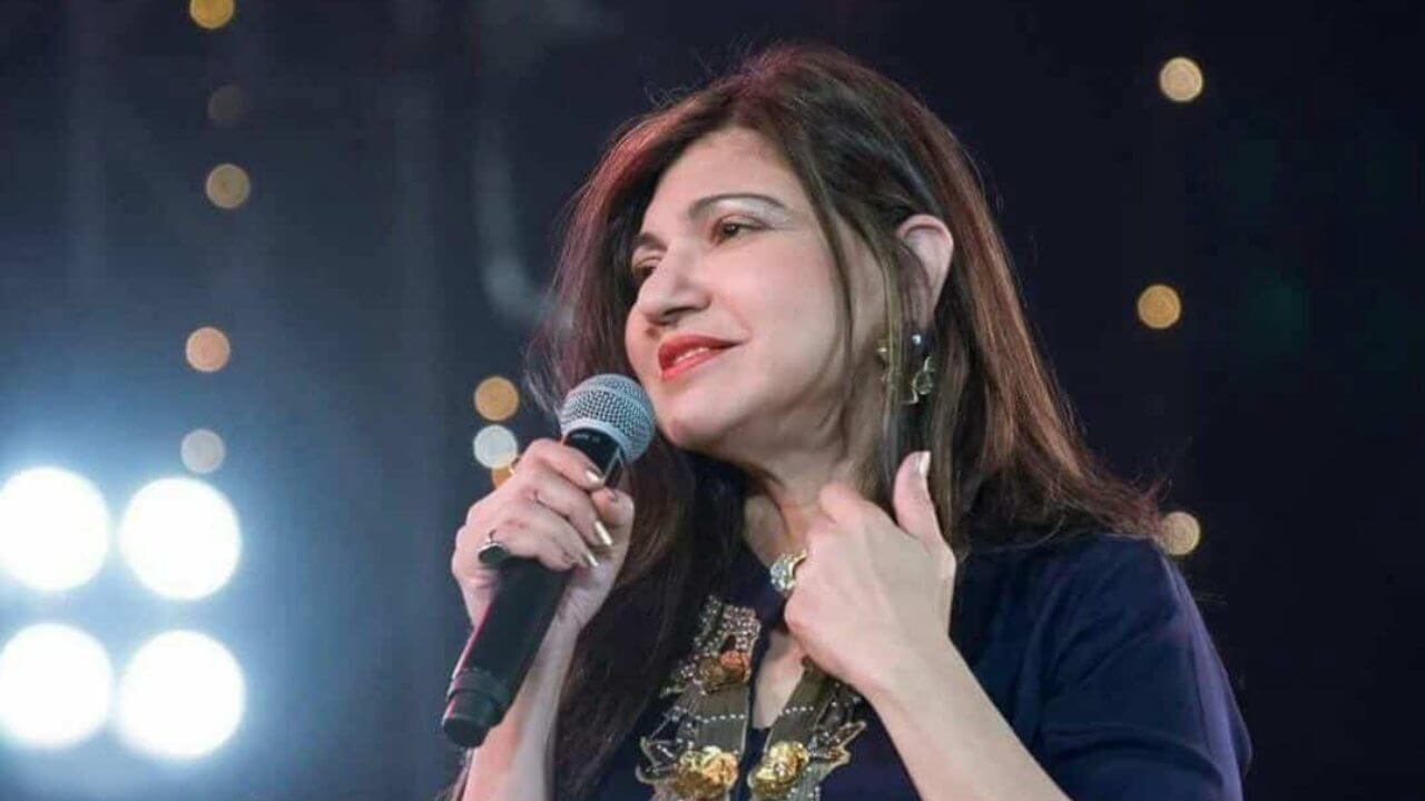 5 Romantic Songs Of Alka Yagnik That Will Bring A Smile To Your Face 3344