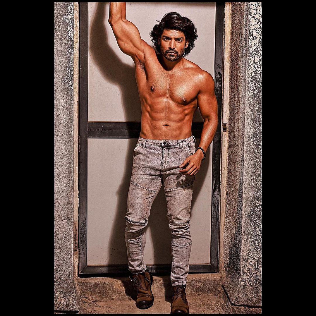 Girls die for Gurmeet Choudhary's stunning avatar, see photos 3868