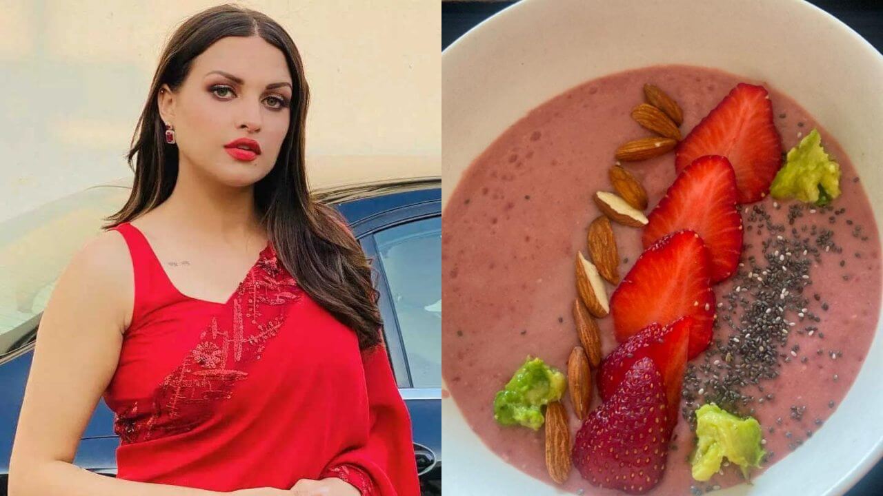 Learn the recipe of Himanshi Khurana's favorite strawberry smoothie 3279