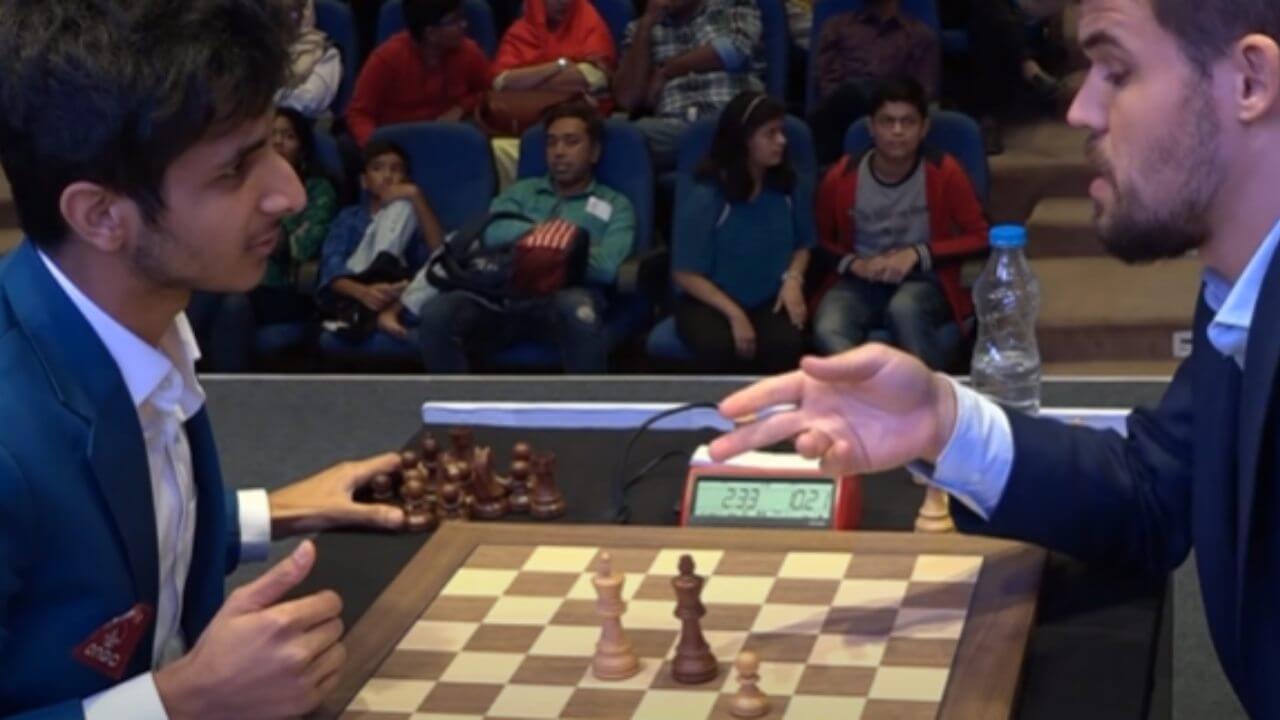 World champion Magnus Carlsen was defeated by Indian Grandmaster Vidit Gujrathi 3262