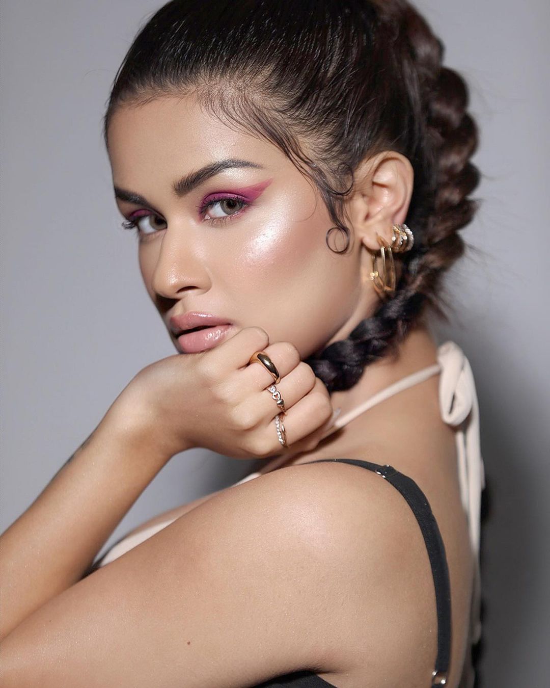 Avneet Kaur's unique eyeshadow ruled millions of hearts 4869