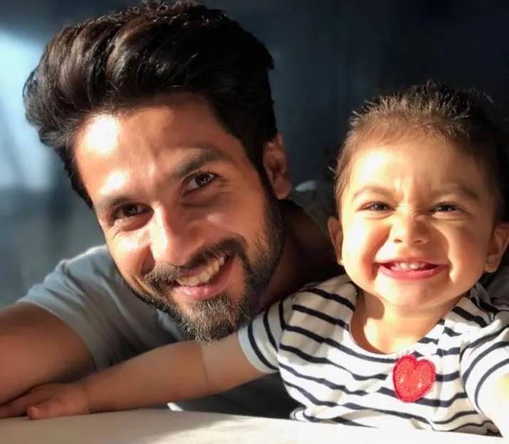 The adorable bonding between Shahid Kapoor and Misha Kapoor will give you father-daughter goals 7438