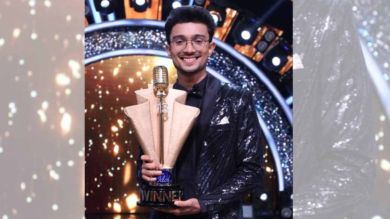 Rishi Singh of Ayodhya won the title of Indian Idol 13 9689