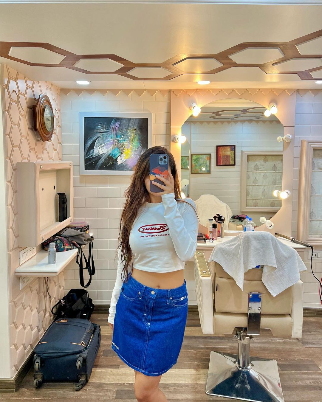 Anushka Sen's bold crop top increased the heartbeat of millions 13751