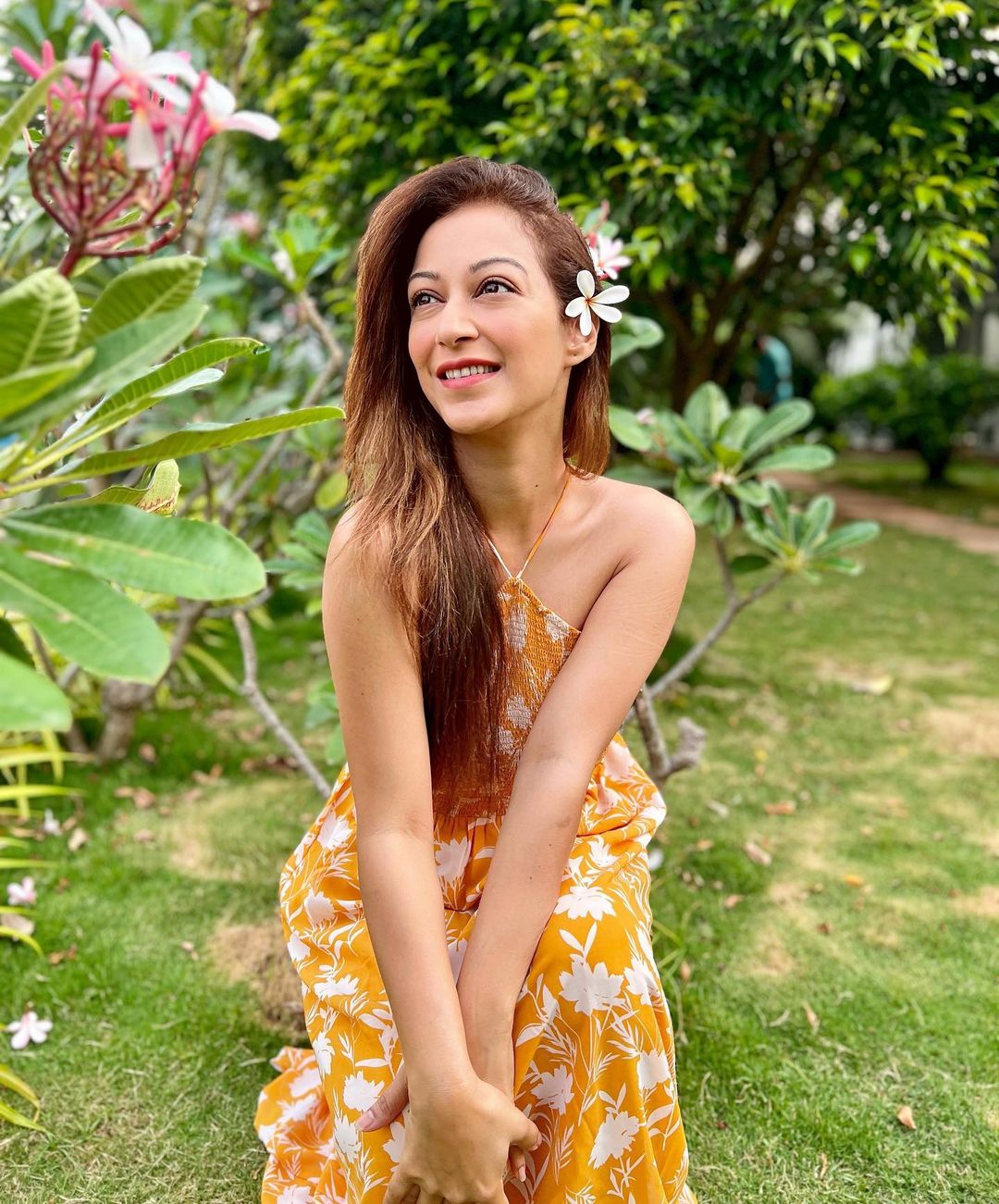 Tarak Mehta's Anjali Bhabhi's floral printed dress created a stir on the internet, see photos 14245