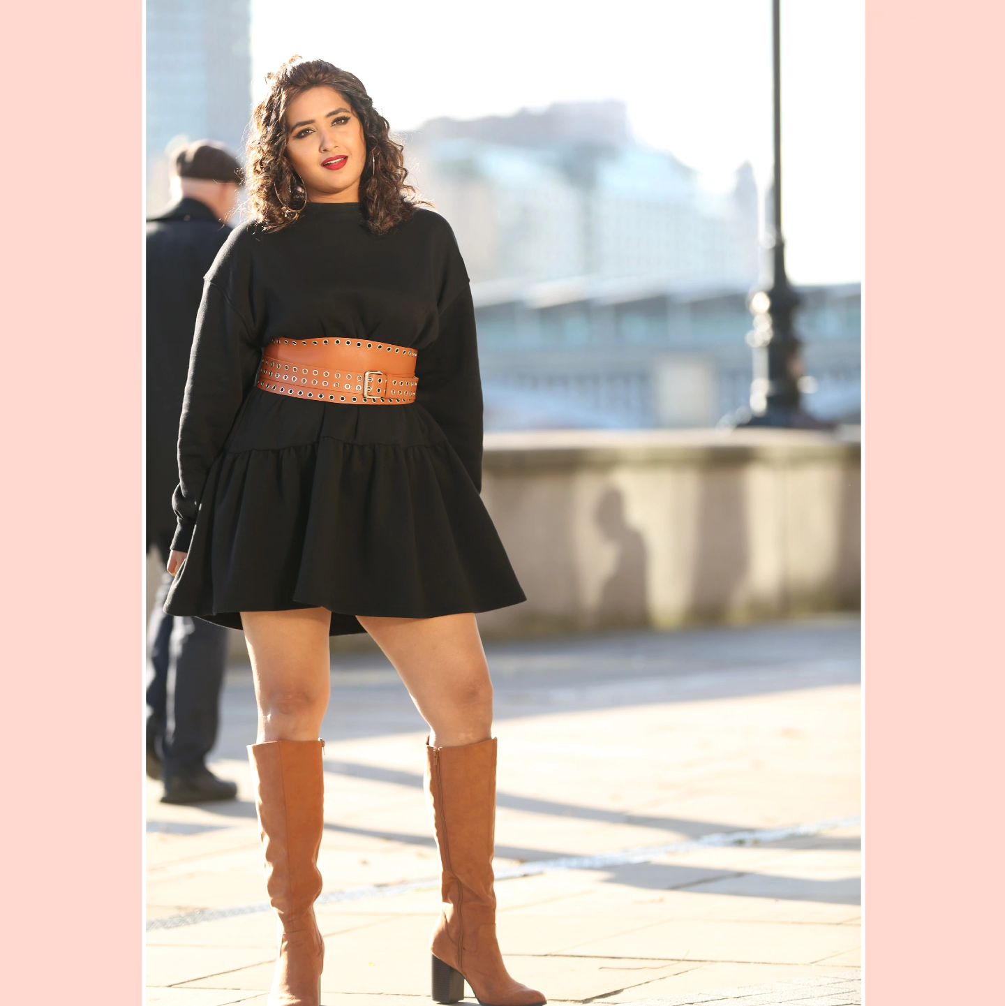 Kajal Raghavani stormed the internet again, fascinated everyone with her black skirt top 17039